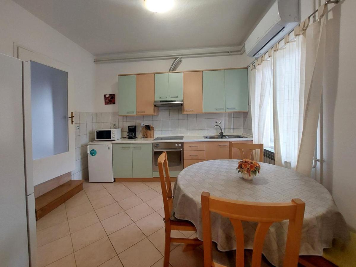 Apartments By The Sea Duga Luka - Prtlog, Labin - 3025 エクステリア 写真